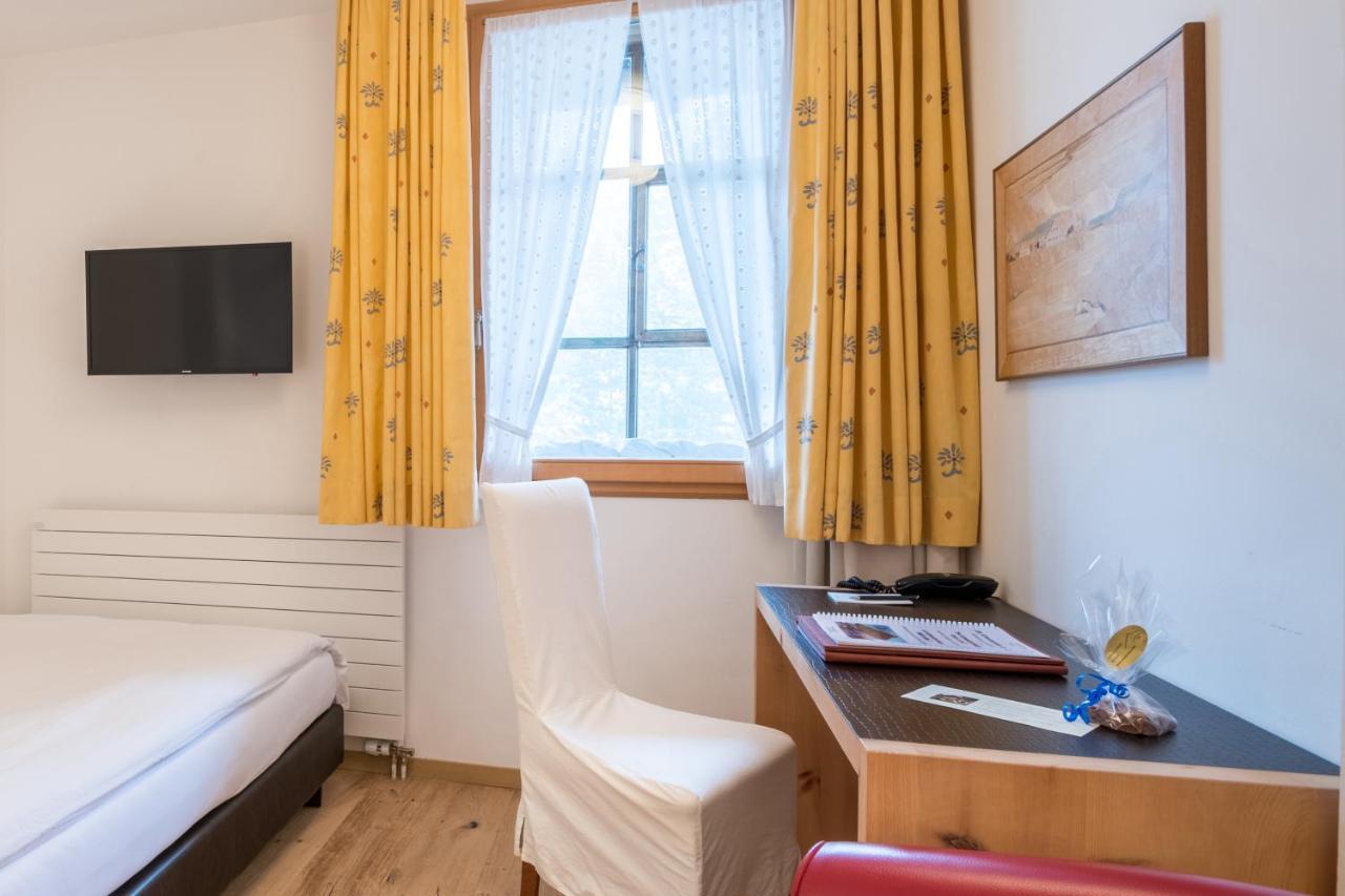 Schweizerhaus Swiss Quality Hotel Maloja Kültér fotó