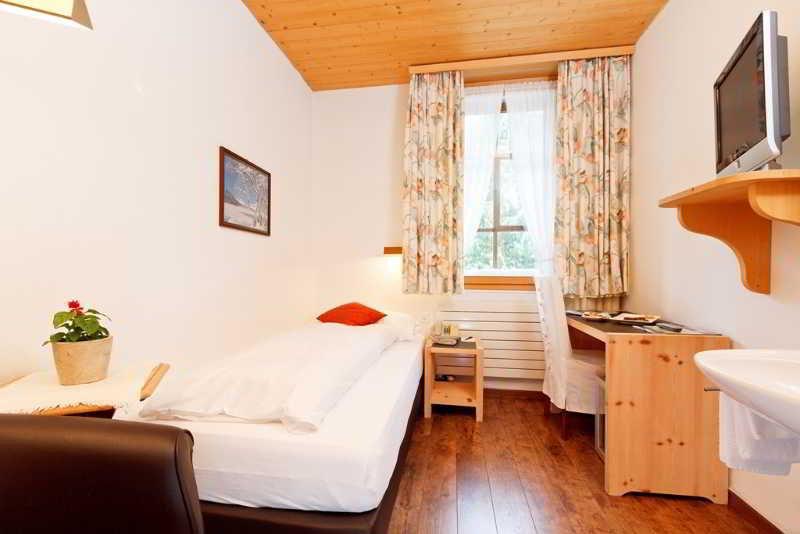 Schweizerhaus Swiss Quality Hotel Maloja Kültér fotó