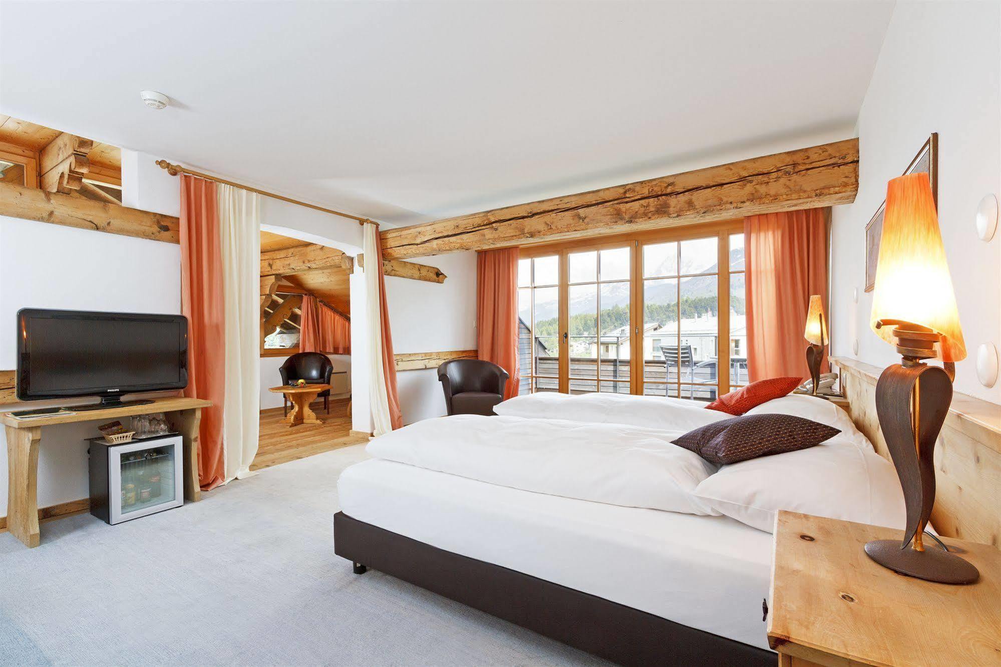 Schweizerhaus Swiss Quality Hotel Maloja Kültér fotó